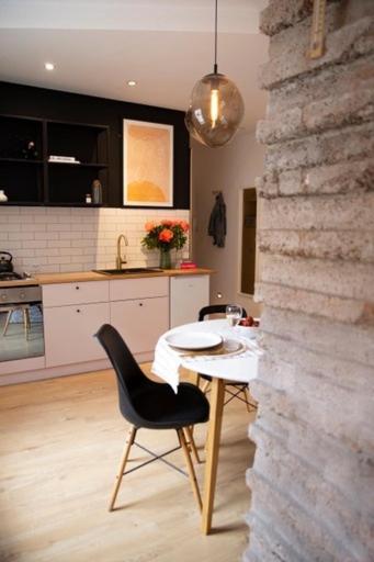 Pink Rabbit Apart Gdansk Luaran gambar